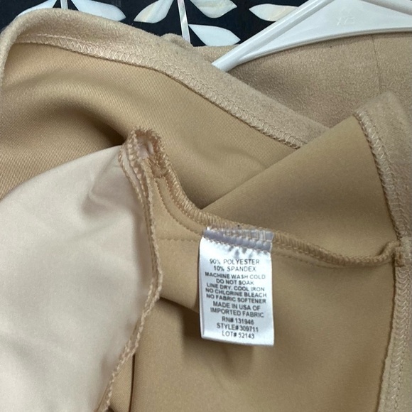 Jude Connally Camel Tunic Top 🐫 Cozy, Minimalist, Quiet Luxury, Layering Piece - Picture 6 of 8